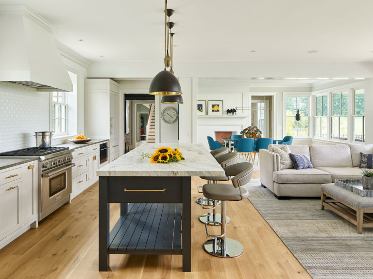 Towerfield_Kitchen_Family-Room